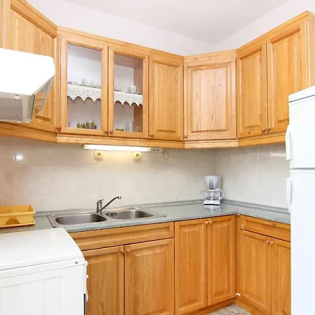 Lägenhet Lovely 2-bedroom In Poljica Poljica (Trogir)